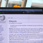A laptop displaying the Wikipedia website.